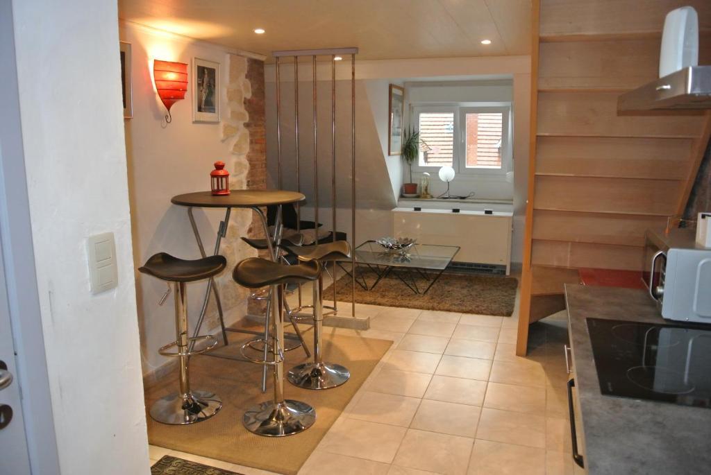 Appartement Studio Tournai Habitación foto